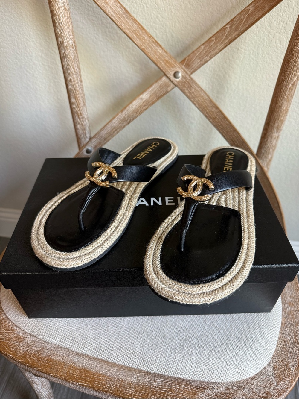 Chanel raffia thong sandal flip flops